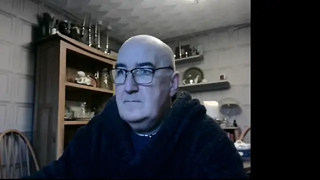 Adamdaddybear online show from 01.06.25