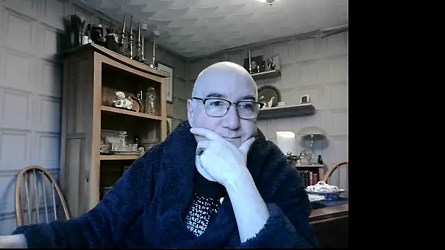 Adamdaddybear online show from 01.08.25