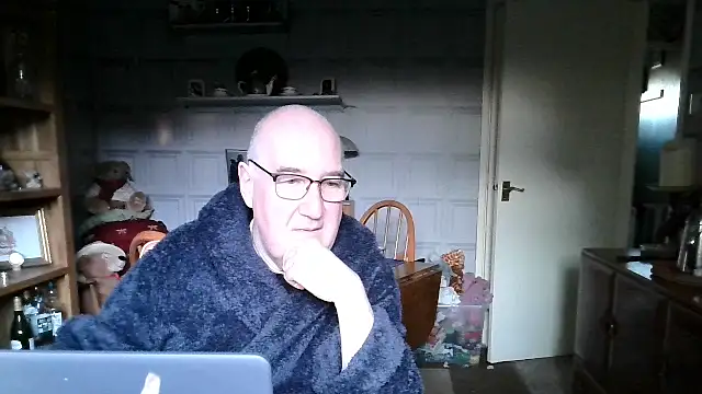 Adamdaddybear online show from 01.09.25