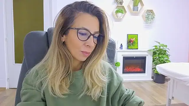 SukyGirl online show from 10.13.25