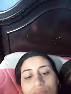 Snapshot of dirty_couple22 chatting on 09.21.25 dirty couple22 online show from 09.21.25