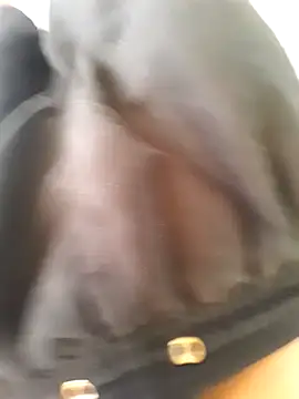 Snapshot of elcobin chatting on 03.10.25 elcobin online show from 03.10.25