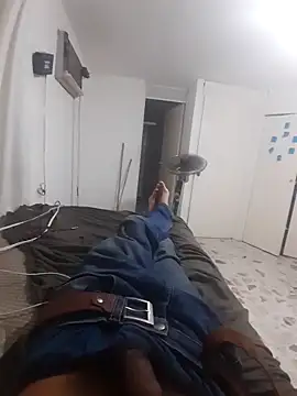 Snapshot of elcobin chatting on 03.16.25 elcobin online show from 03.16.25