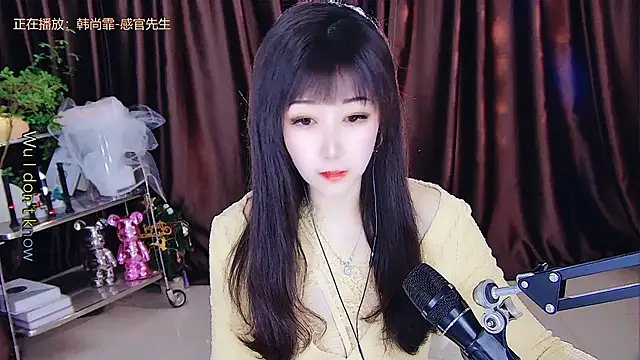 Snapshot of xiaoya666--baby chatting on 03.17.25 xiaoya666--baby online show from 03.17.25