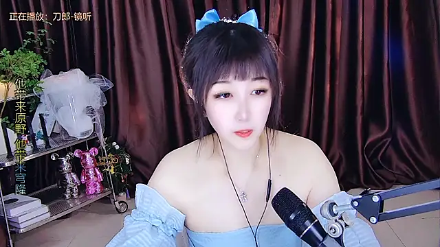 Snapshot of xiaoya666--baby chatting on 03.19.25 xiaoya666--baby online show from 03.19.25