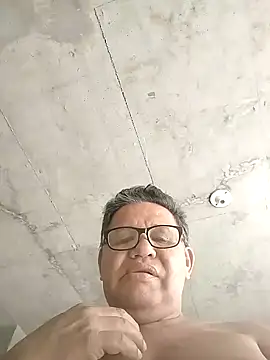 Snapshot of catatunboculion chatting on 10.19.25 catatunboculion online show from 10.19.25