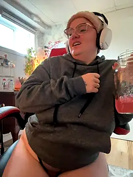 Sweetleeahxx online show from 10.16.25