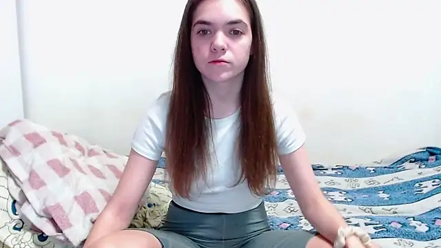 Snapshot of SallyMkn chatting on 02.27.25 SallyMkn online show from 02.27.25