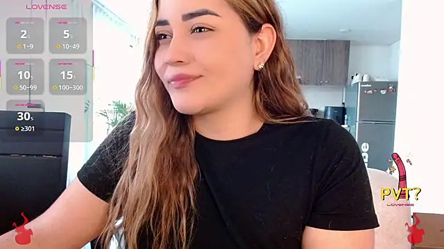 Lucia star   online show from 11.15.25