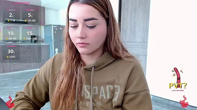 Lucia star   online show from 11.28.25