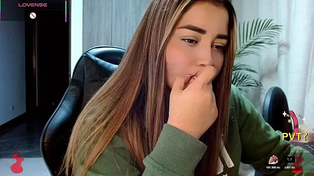 Lucia star   online show from 02.13.26