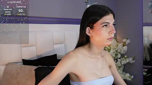 CuteAri online show from 05.22.26