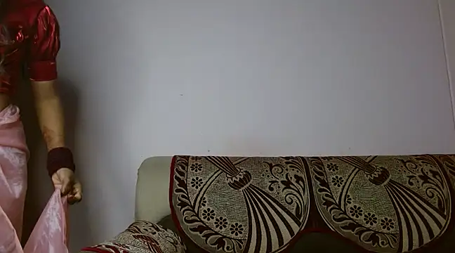 Snapshot of miss_sona27 chatting on 12.27.24 miss sona27 online show from 12.27.24