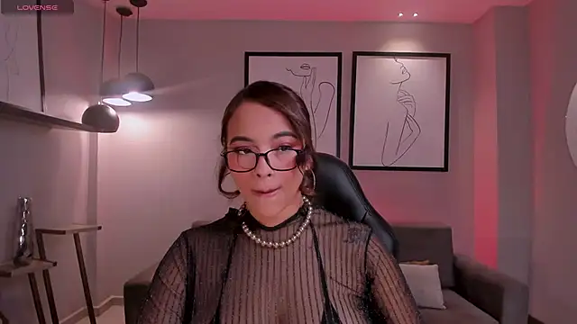 CarlaSmithX online show from 03.12.25