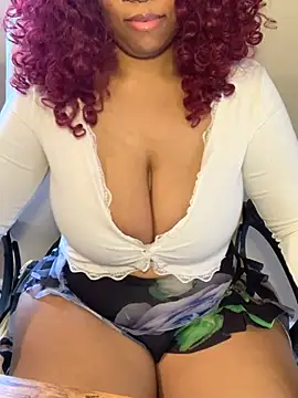 Amber xo online show from 12.13.24