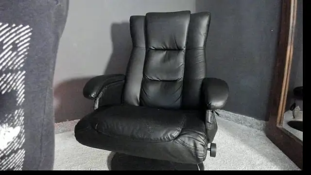 Snapshot of Brock_hurn1 chatting on 09.12.25 Brock hurn1 online show from 09.12.25