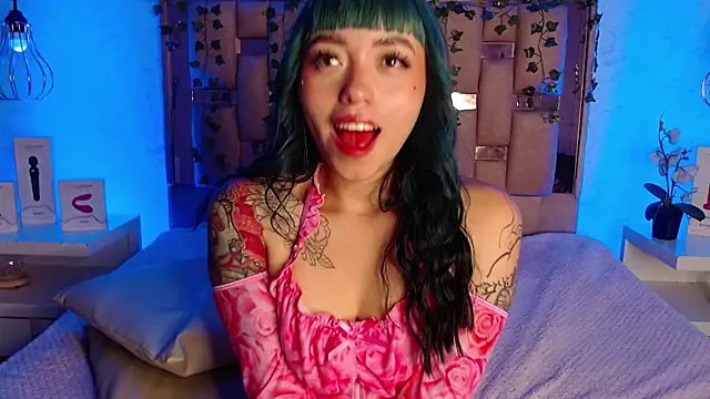 Snapshot of GigiVolkova chatting on 03.13.25 GigiVolkova online show from 03.13.25