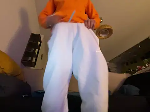 Snapshot of Rebeu313 chatting on 01.03.25 Rebeu313 online show from 01.03.25