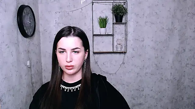 DivaKaily  online show from 12.02.24