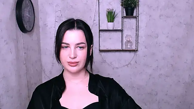 DivaKaily  online show from 01.19.25