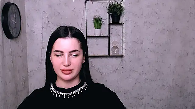 DivaKaily  online show from 01.24.25