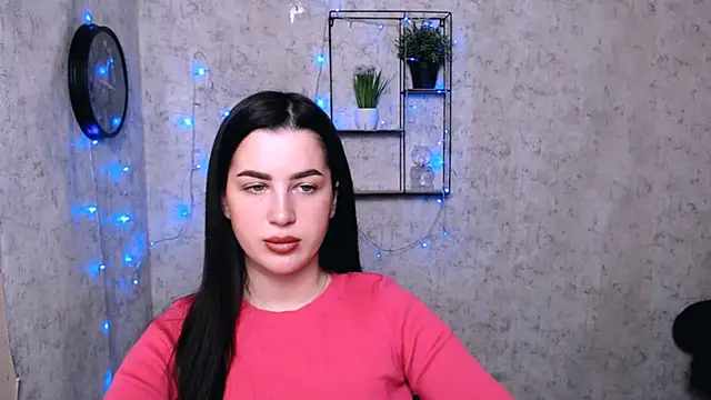 DivaKaily  online show from 01.25.25