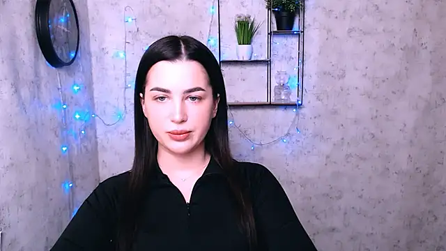 DivaKaily  online show from 02.04.25