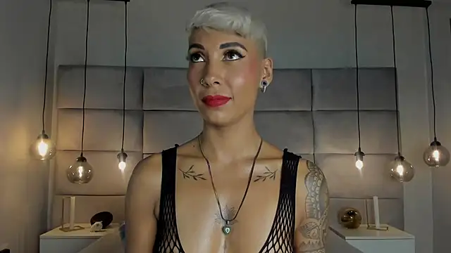 Snapshot of MiaMorgan_ chatting on 02.03.25 MiaMorgan online show from 02.03.25