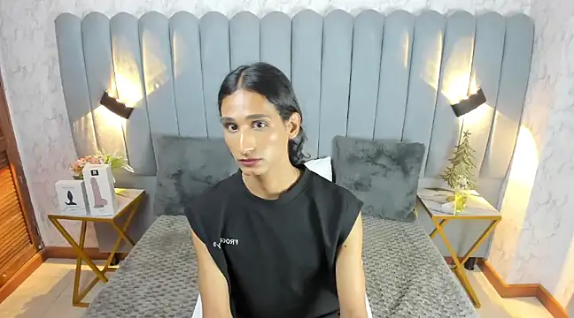 skyyfoxpraga online show from 12.22.24