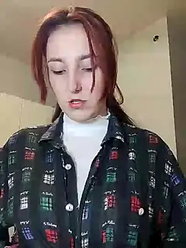 MiaStika online show from 12.10.24