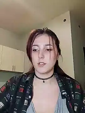 MiaStika online show from 12.11.24