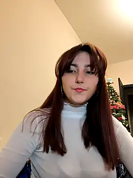 MiaStika online show from 12.28.24