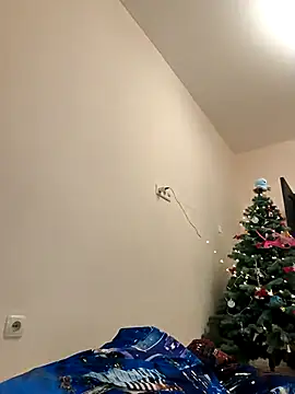 MiaStika online show from 12.28.24