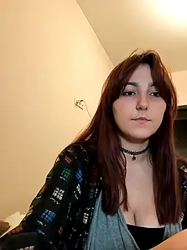 MiaStika online show from 12.30.24