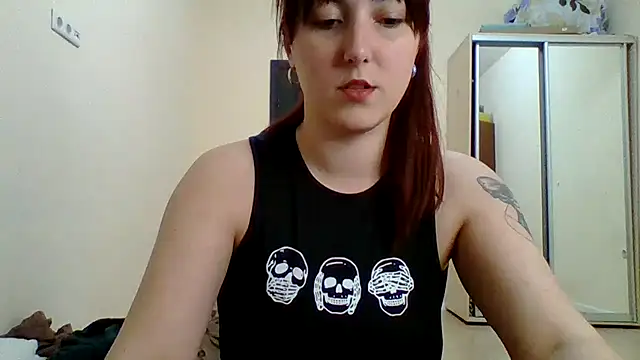 MiaStika online show from 03.02.25