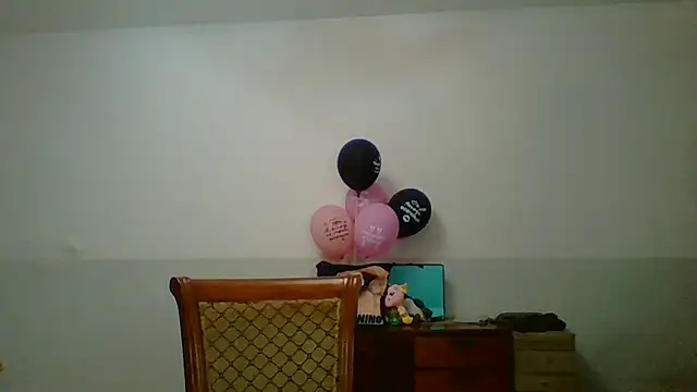 MiaStika online show from 09.16.25
