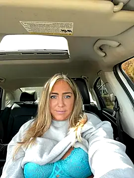 sunshinekisses online show from 10.16.25