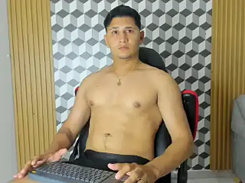 Snapshot of mathias_cocks chatting on 02.01.25 mathias cocks online show from 02.01.25