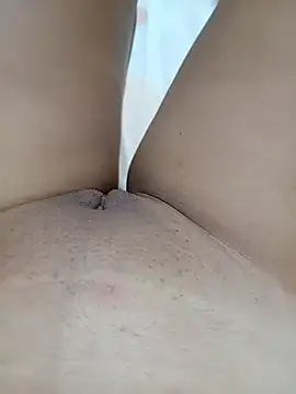 Khaleyssi online show from 12.28.24