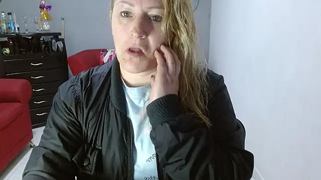 emperabigbootybigass online show from 01.17.25
