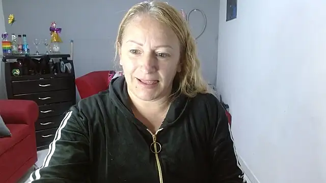 emperabigbootybigass online show from 01.18.25