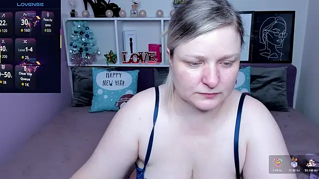 AnnaXCherri online show from 12.17.25