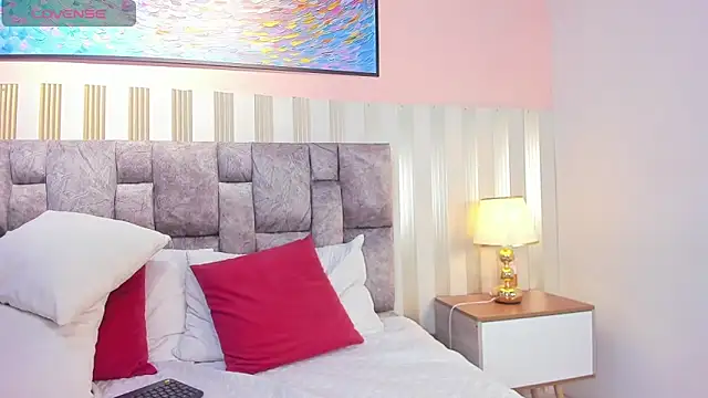 nova lane online show from 02.22.25