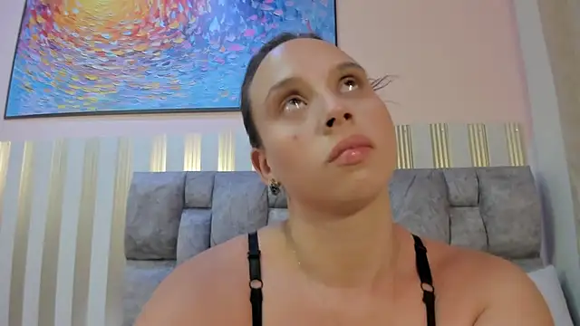 nova lane online show from 04.10.26