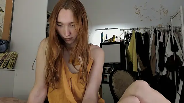 LisaIcon online show from 11.19.25