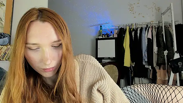 LisaIcon online show from 11.23.25