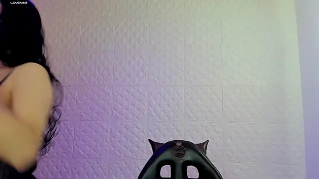 Violetaa diazz online show from 10.18.25