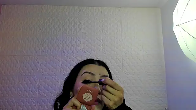 Violetaa diazz online show from 11.04.25