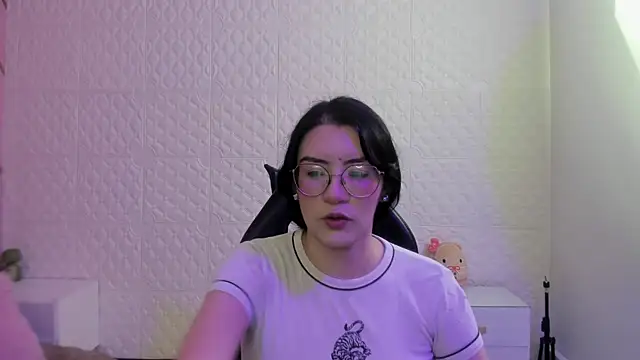 Violetaa diazz online show from 05.22.26