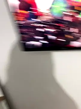 Snapshot of ANYLU19 chatting on 10.04.25 ANYLU19 online show from 10.04.25